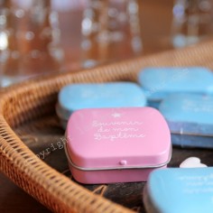 Mini boites de bonbons "souvenir de mon baptême"