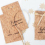 La petite pochette en liège marque place