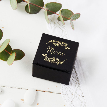 La petite boite cadeau chic "merci"